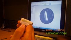 <b>Mycestro今日發(fā)布新款戒指鼠標(女孩的最愛啊)</b>