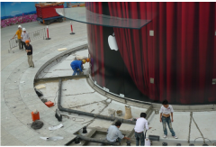 <b>蘋果在上海的新址已經(jīng)開始外觀籌備了預(yù)計10月底可開業(yè)！</b>