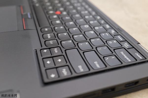 便攜實用的翻轉(zhuǎn)商務本 ThinkPad Yoga 260評測